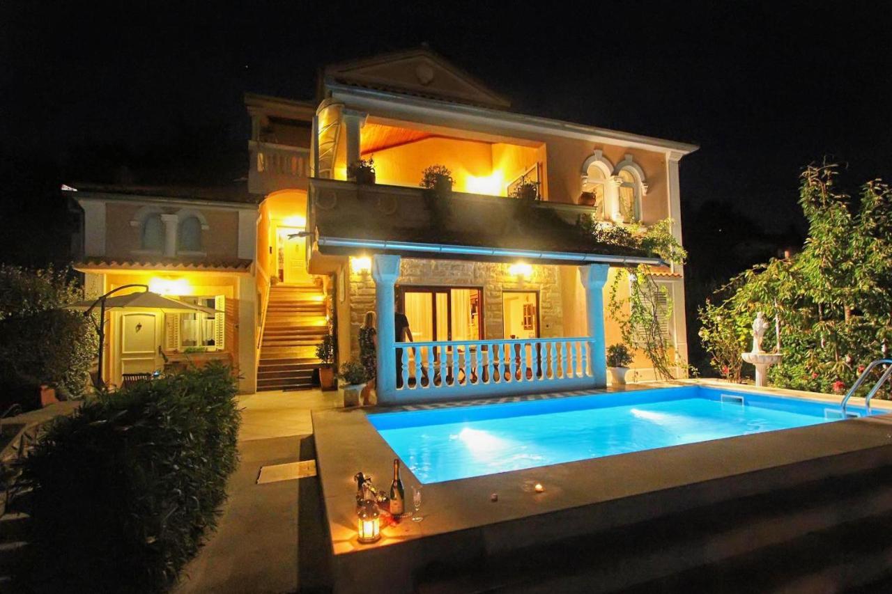 Family Friendly Apartments With A Swimming Pool Lovran, Opatija - 14178 Extérieur photo