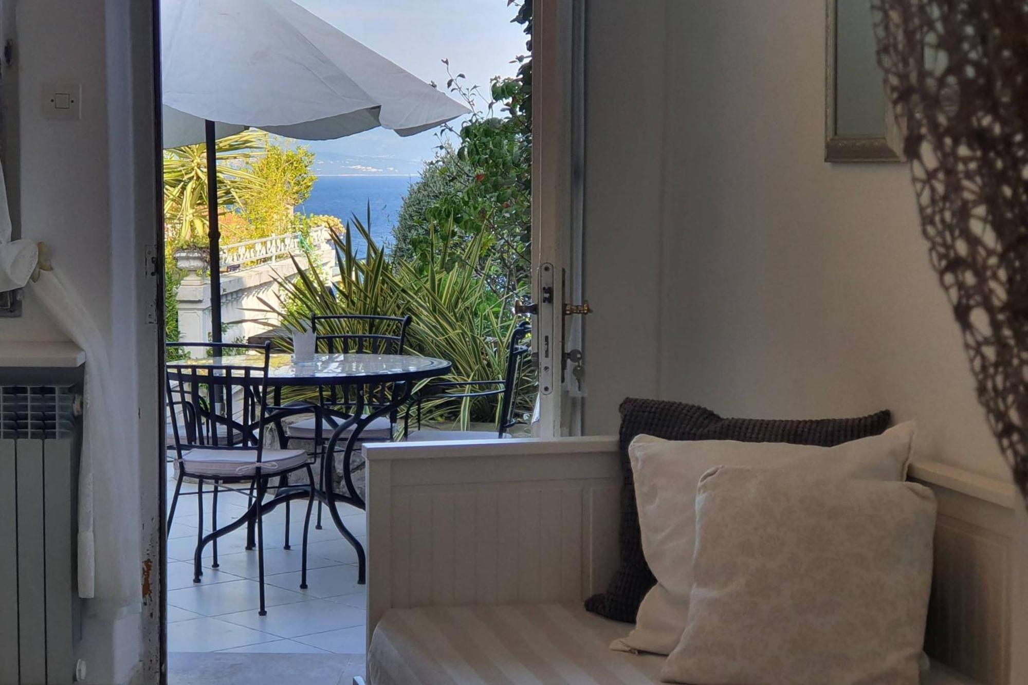 Family Friendly Apartments With A Swimming Pool Lovran, Opatija - 14178 Chambre photo